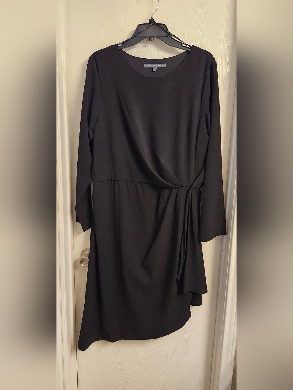 julia jordan Black Long Sleeve Side Tie Dress